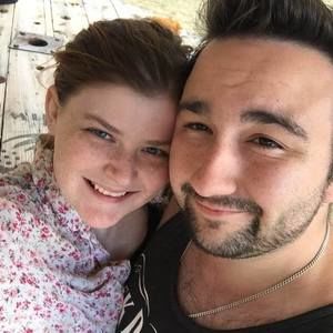 Meet your Posher, Carly